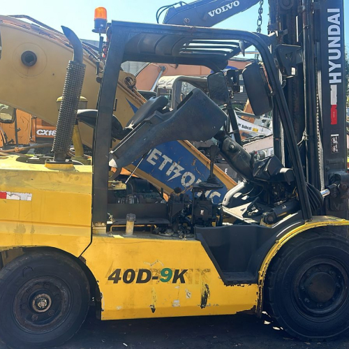 Empilhadeira Hyundai 40D-9K | 9.712h | 2016